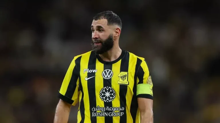 أول عرض يقدمه كريم بنزيما بعد توتر علاقته مع الاتحاد يأتي من منافس خارجي