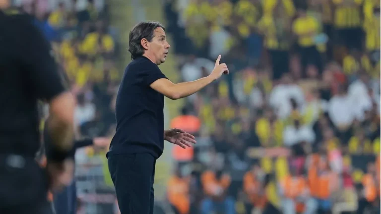 عرض مغرٍ من هلالي يستهدف ضم جناح فرانكفورت خلال فترة الانتقالات الشتوية المقبلة