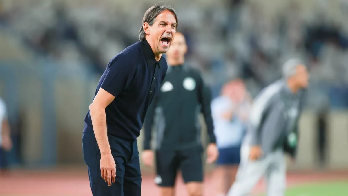 استبعاد مفاجئ للاعب الهلال المحترف من مواجهة النصر عقب قرار إنزاجي الحاسم