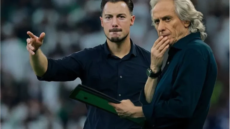 رسالة نارية تكشف فوضى فنية وعناد تكتيكي لخيسوس بعد خسارة قمة الأهلي البارزة