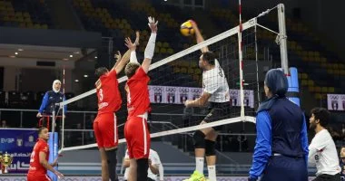 الأهلي يواجه هليوبوليس والزمالك يتحدى سموحة في منافسات دوري الطائرة المرتبطة