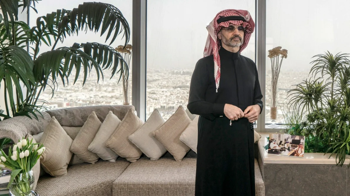 الوليد بن طلال يحقق حلم جماهير الهلال بتلبية طلباتهم في فترة الانتقالات الشتوية