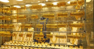 تراجع سعر الذهب بمقدار 25 جنيها وعيار 21 يسجل رقما جديدا في السوق