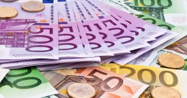 تراجع ملحوظ لسعر اليورو أمام الجنيه المصري في جميع البنوك المحلية خلال الأيام الأخيرة