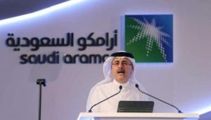 رئيس أرامكو يؤكد أن توقعات تخمة معروض النفط تزيد عن الواقع بشكل مبالغ فيه