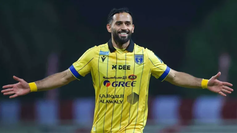 رسمياً، الهلال يتعاقد مع سلطان ميندش من فريق التعاون في صفقة مثيرة للجماهير