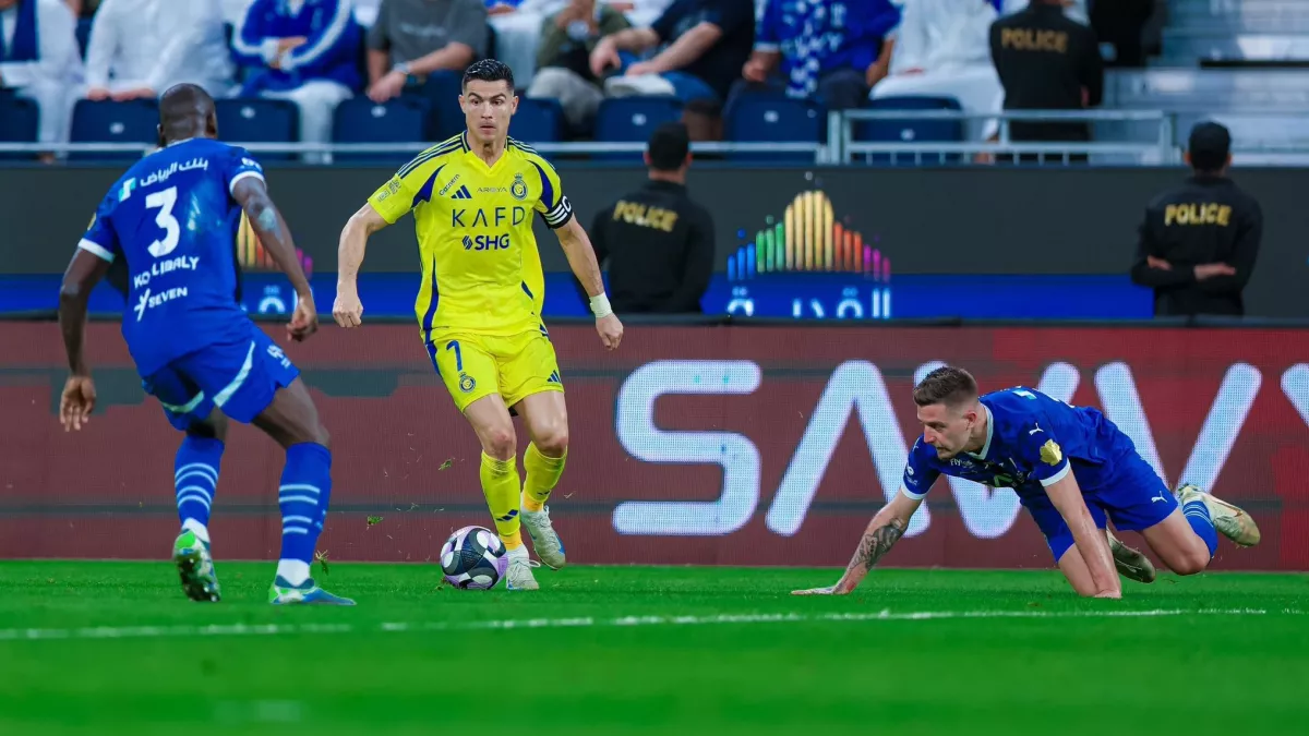 رونالدو يواجه “مقصلة” الانضباط بعد إشارة مثيرة تهدد استقرار النصر أمام الهلال