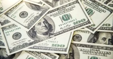 سجل سعر شراء الدولار في بنك مصر 47.12 جنيه يوم الاثنين وسط تداولات مالية نشطة