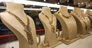 سعر جرام الذهب عيار 21 بدون مصنعية يصل إلى 6100 جنيه يوم الاثنين 12 يناير 2025