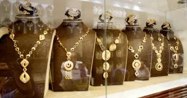 سعر جرام الذهب عيار 24 اليوم يصل إلى 6795 جنيها دون احتساب المصنعية