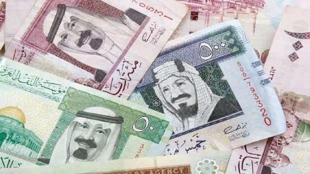 سعر صرف الريال السعودي اليوم في البنوك ومحلات الصرافة بتاريخ الأحد 11 يناير 2026
