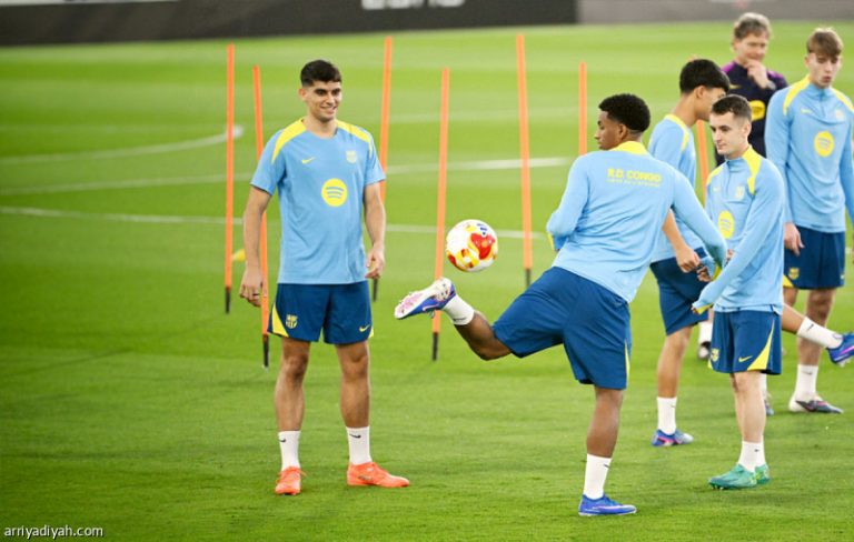 غياب لامين يامال يثير تساؤلات الصحافة الإسبانية خلال تدريبات برشلونة في جدة