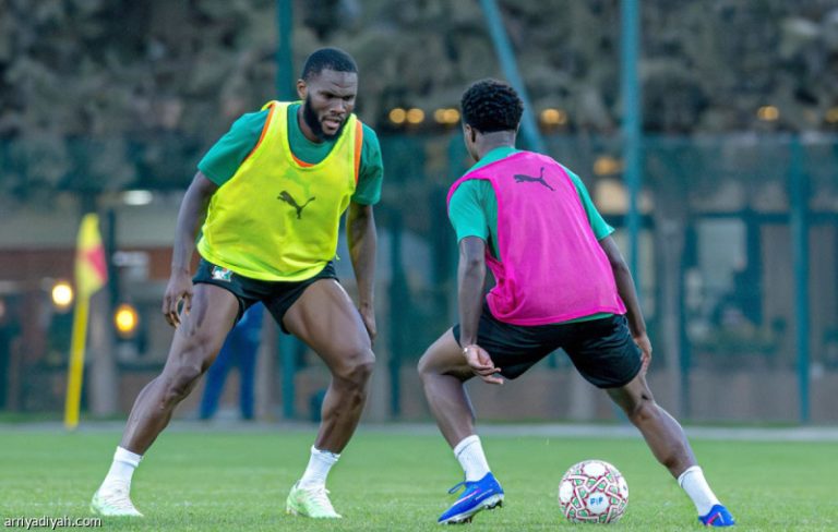 كيسيه يقترب من معادلة دروجبا في كأس الأمم الإفريقية إذا واجه مصر السبت المقبل