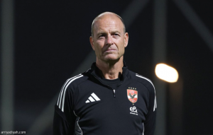 مدرب الأهلي يعترف بخطأ إمام عاشور بعد غيابه عن رحلة يانج أفريكانز في دوري الأبطال