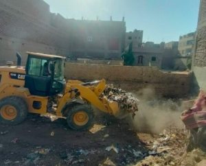 نجاحات ملحوظة في حملات النظافة بقفط حيث تم رفع 16 طنًا من المخلفات والأتربة
